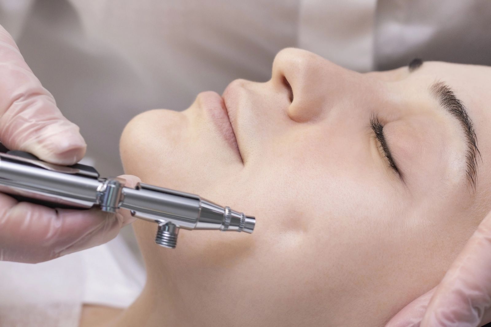 Procedurile cosmetice cu oxigen